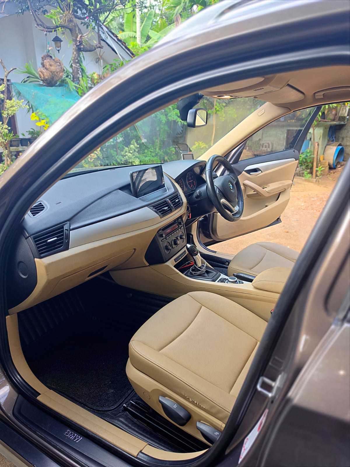 BMW X1 2011