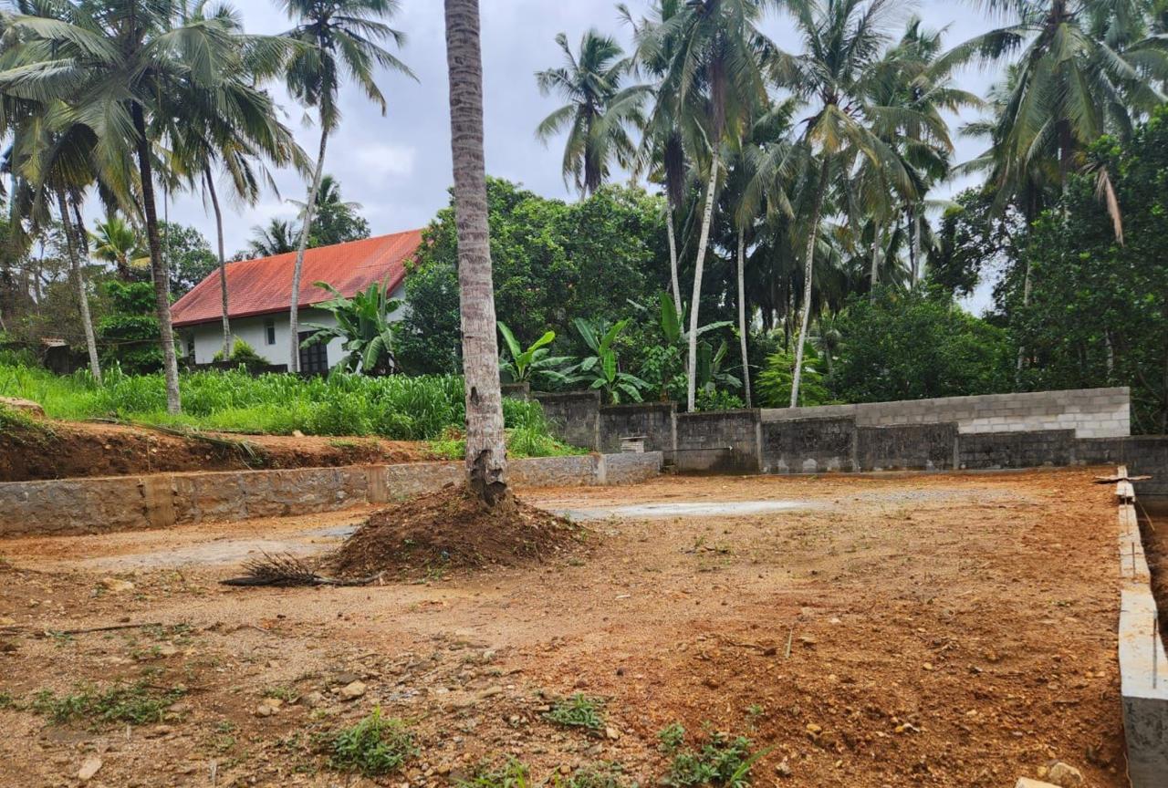Residential Land for Sale in Athurugiriya