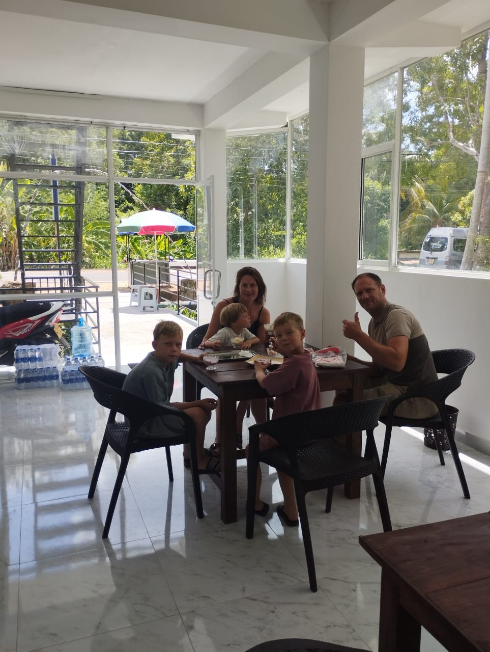 Restaurant For Sale In – Monaragala