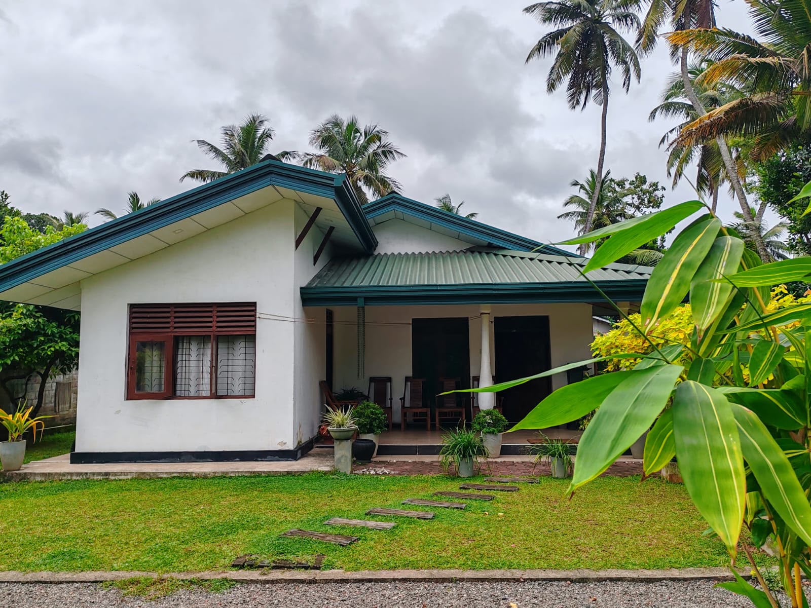 Land With House For Sale In Ja-Ela