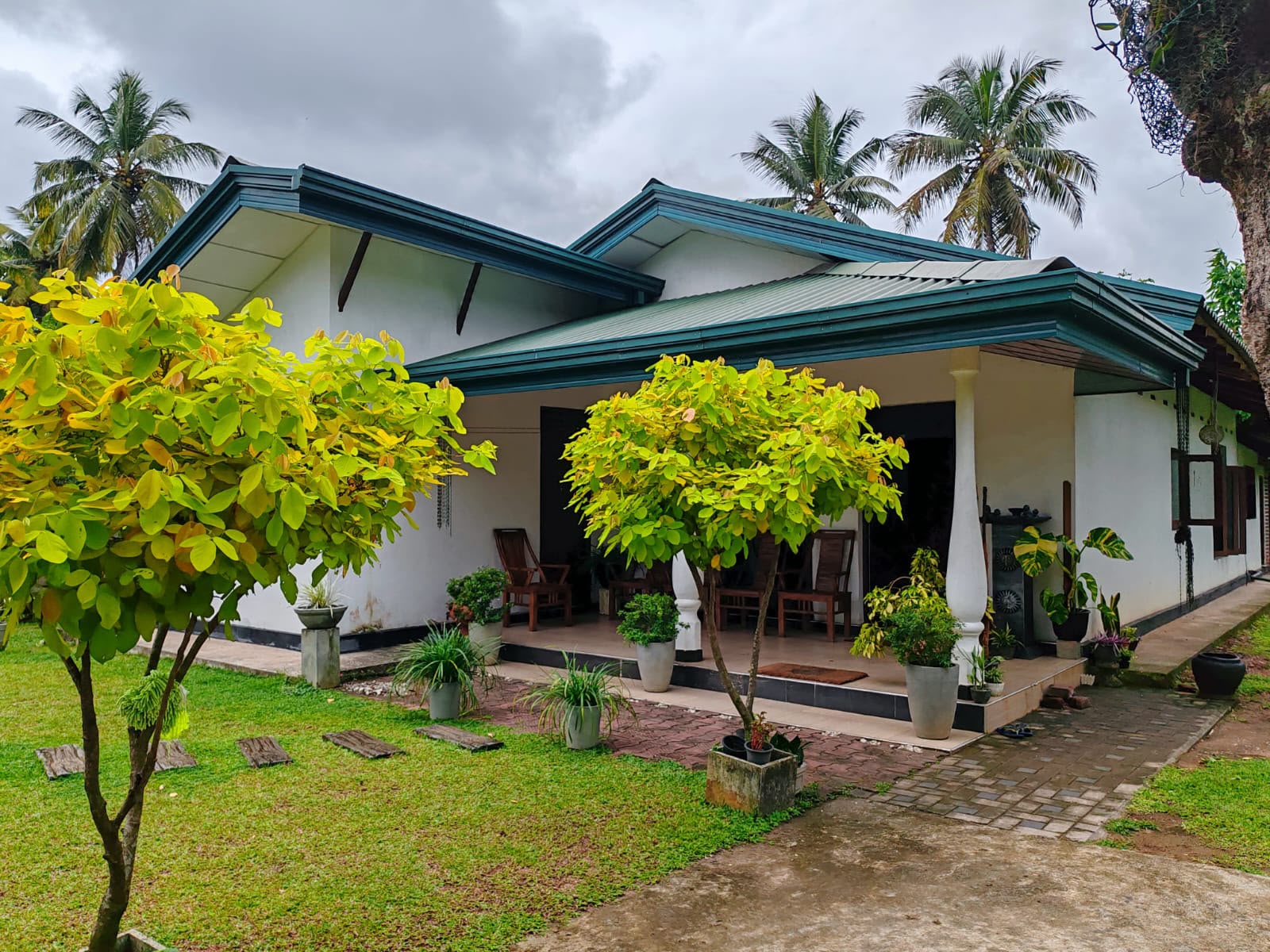 Land With House For Sale In Ja-Ela