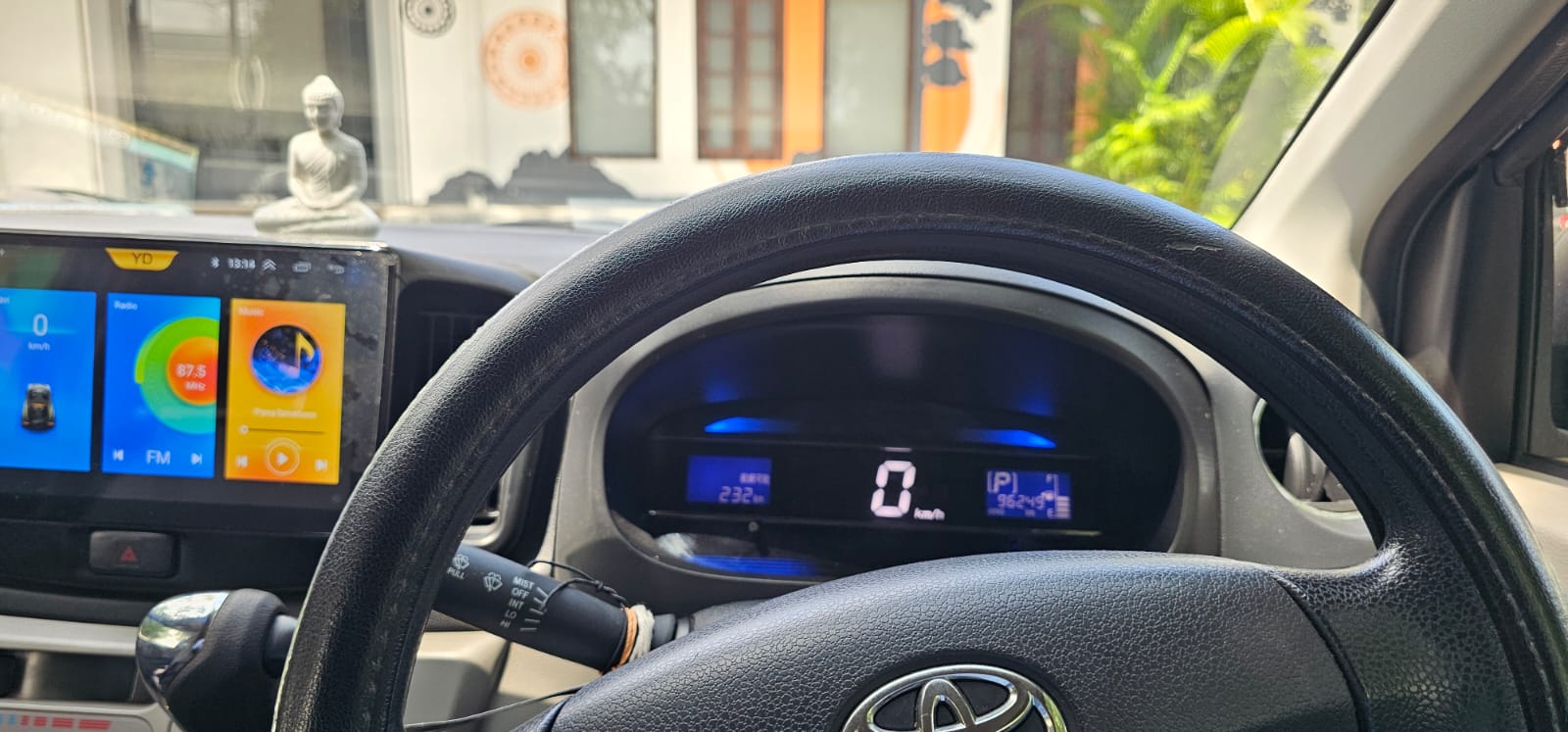 Toyota Pixis 2015