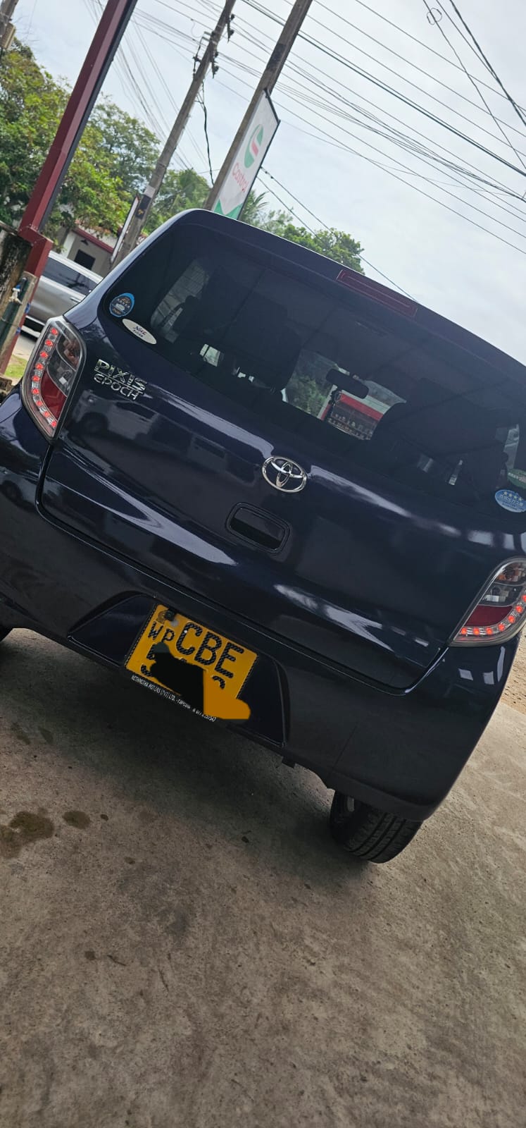 Toyota Pixis 2015