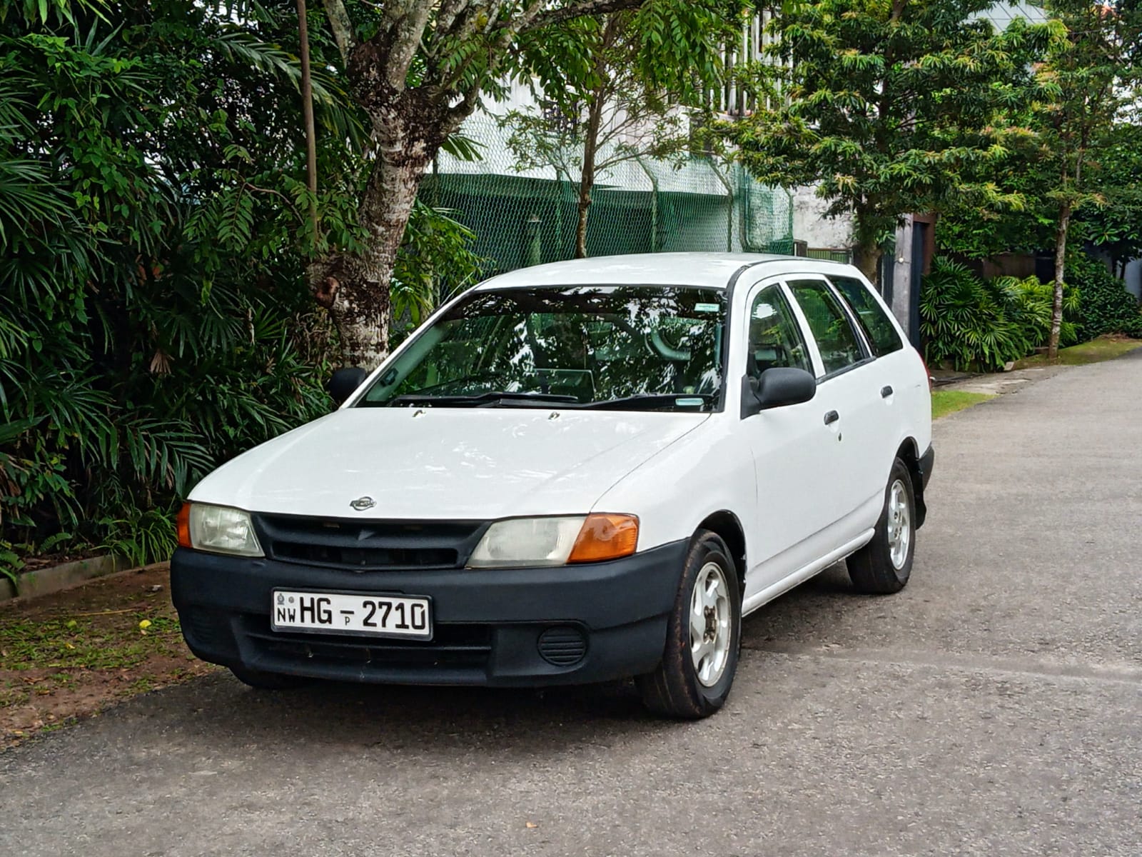 Nissan sunny ad wagon y11