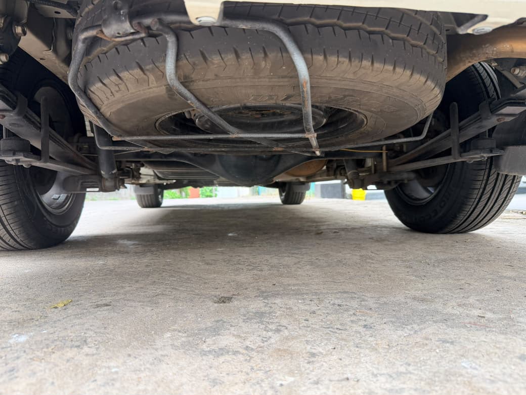 Toyota Hiace TRH 201 2016