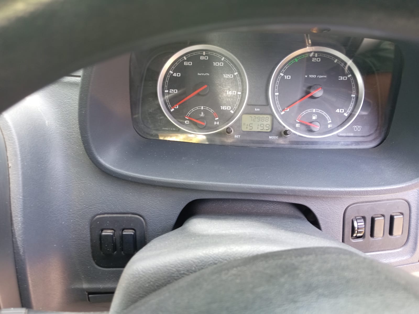 Tata Xenon 2014