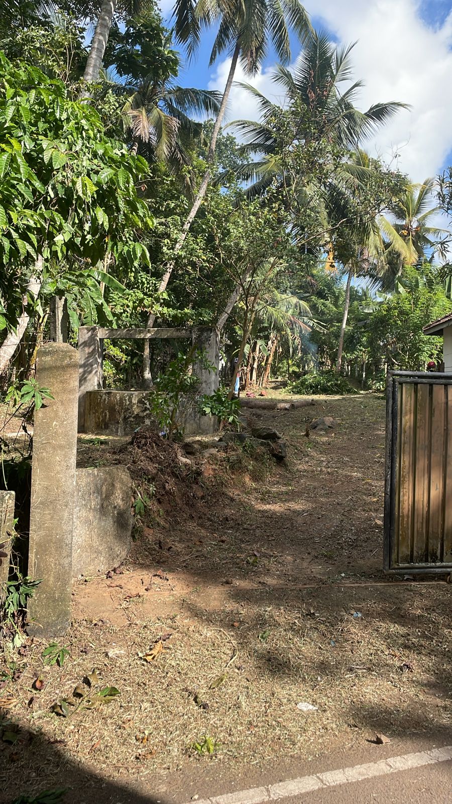 🌿 21 Perches Bare Land for Sale – Horana | Urgent Sale