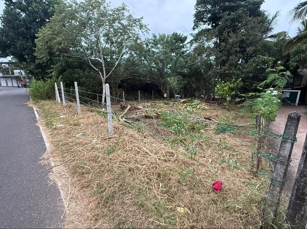 අතුරුගිරිය අධිවේගී පිවිසුම අසල පර්චස් 15ක වටිනා ඉඩමක් විකිණීමට!