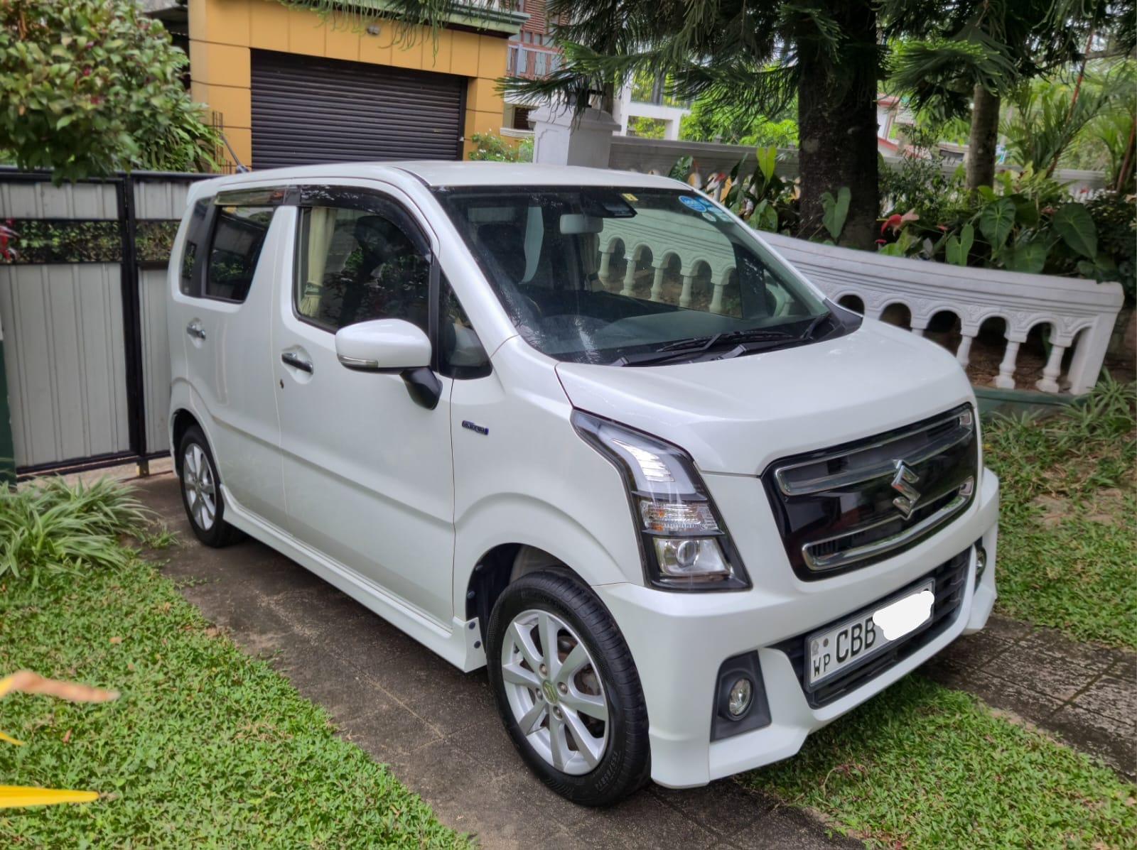 Suzuki Wagon R Stingray 2018