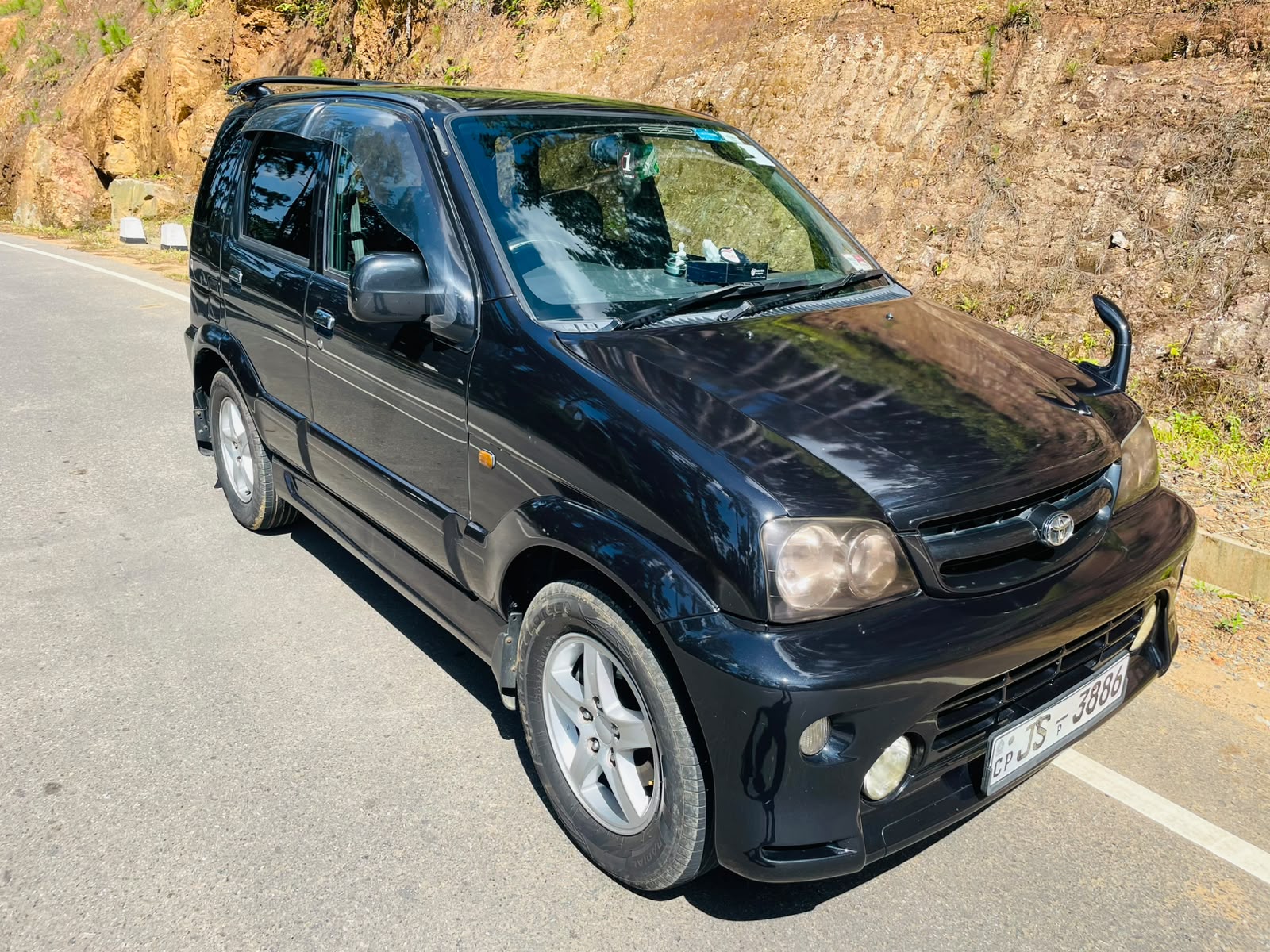 Toyota Cami 2000