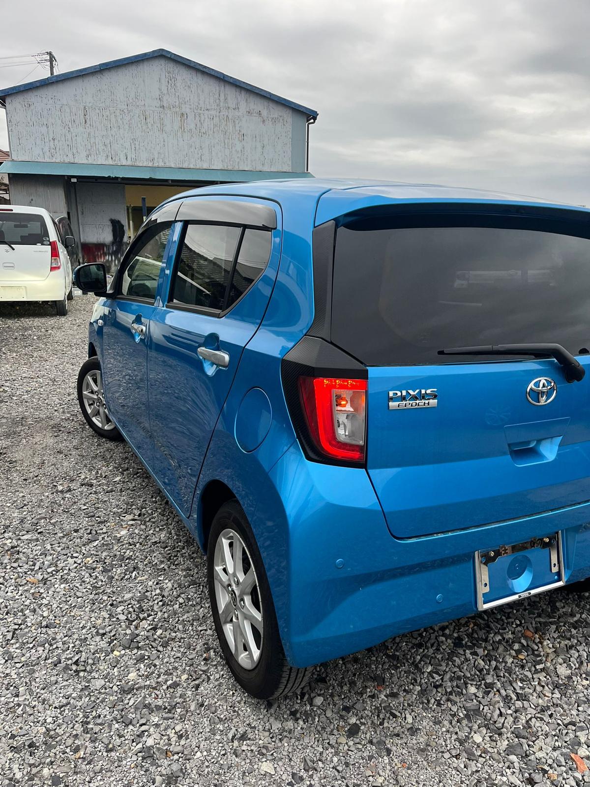 Toyota Pixis 2025