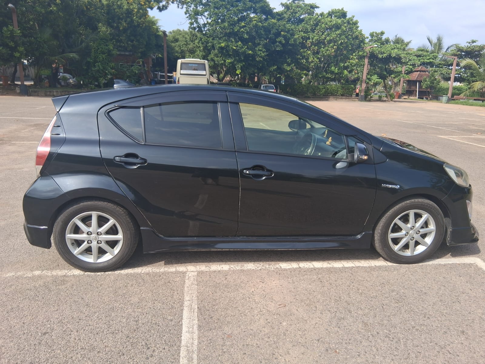 Toyota Aqua 2015