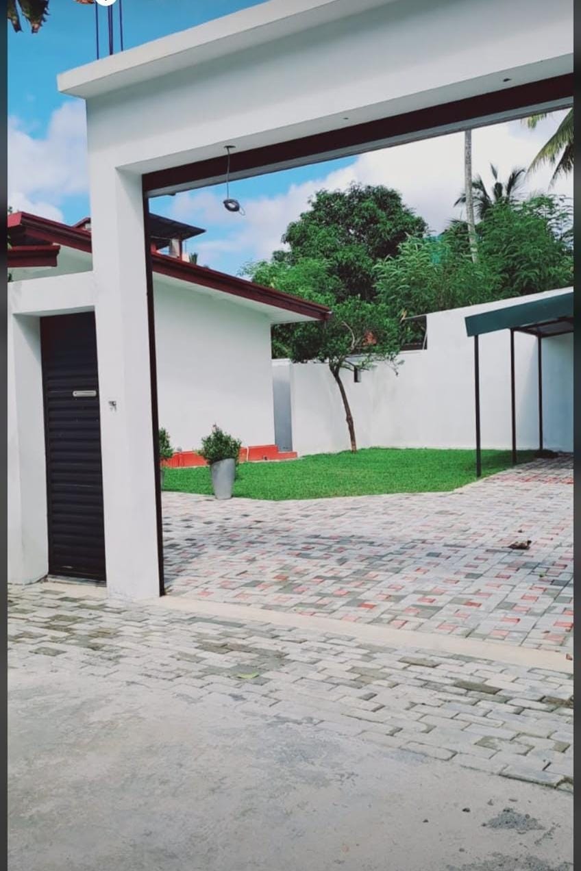House for Sale in Piliyandala