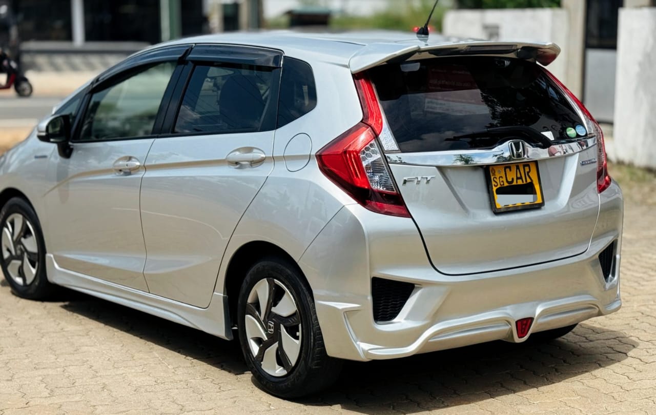 Honda Fit GP5 2015