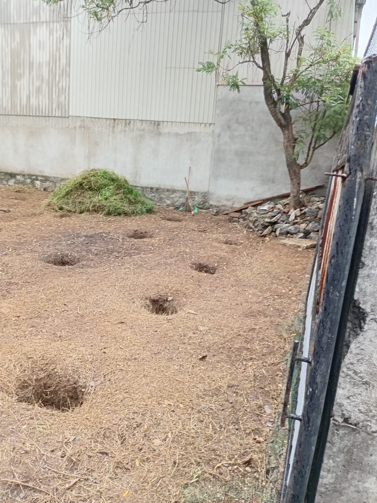 LAND FOR SALE MALABE