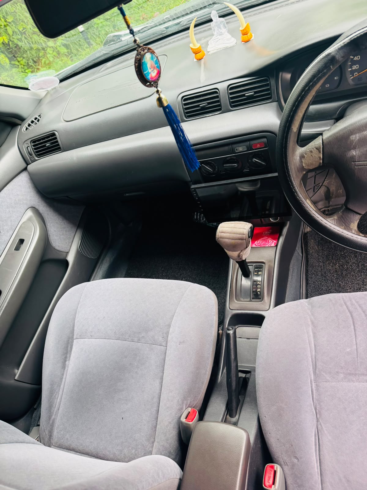 Nissan Sunny 1997