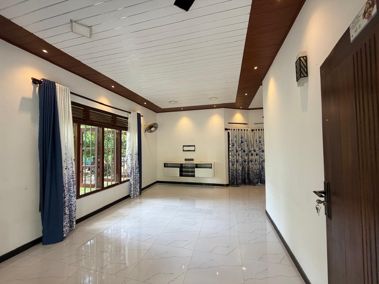 House for Sale – Baddegama