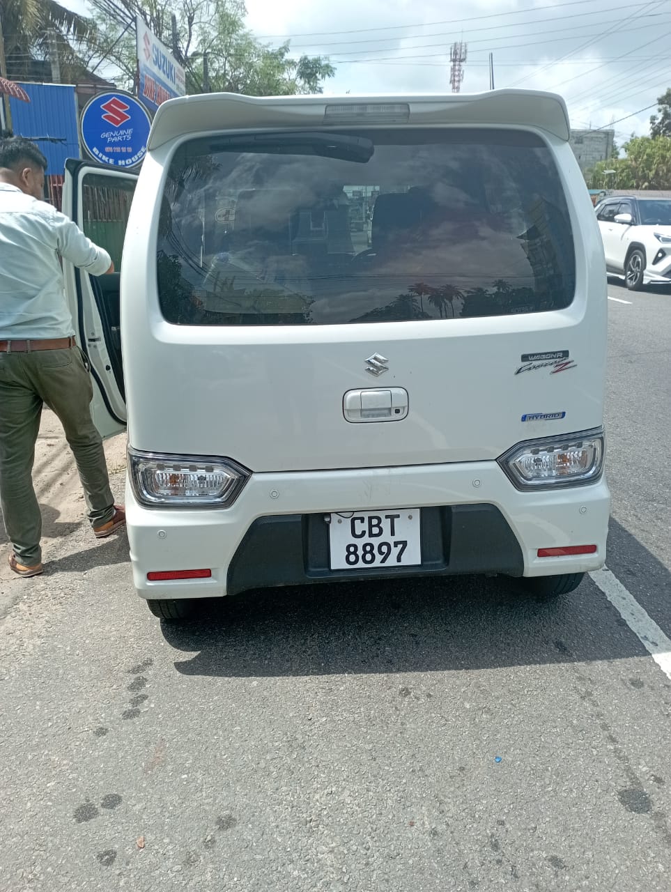 Suzuki Wagon R Custom Z 2025