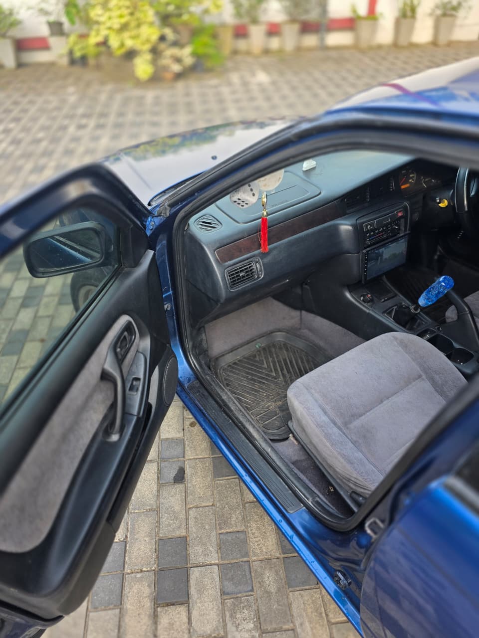 Nissan Bluebird 2001