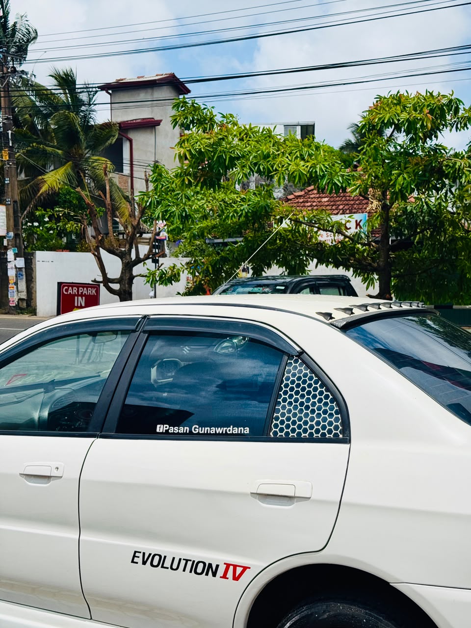 Mitsubishi Lancer 1999