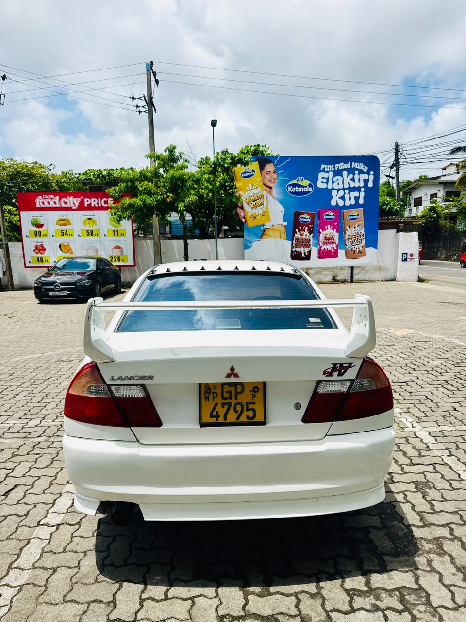 Mitsubishi Lancer 1999