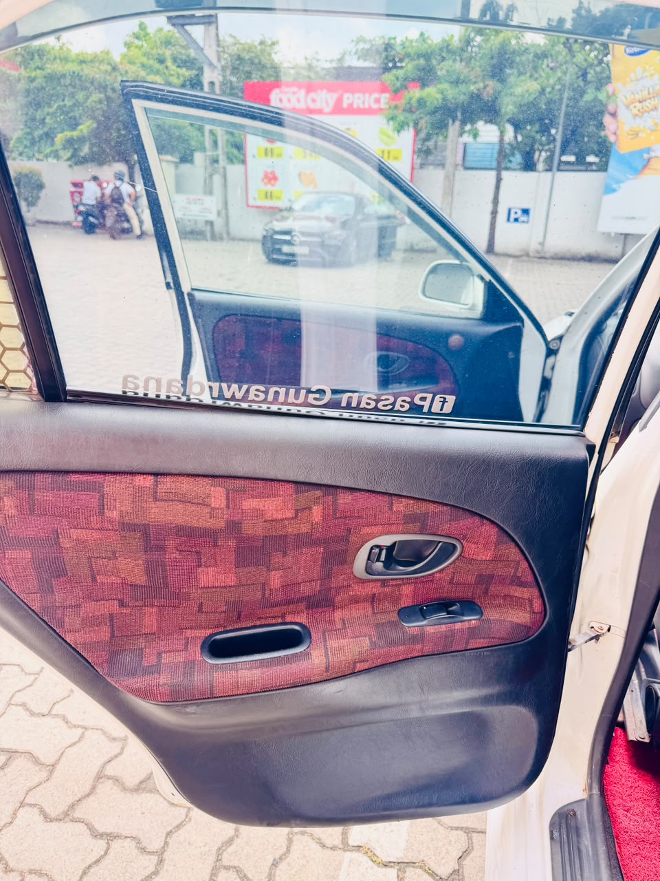 Mitsubishi Lancer 1999