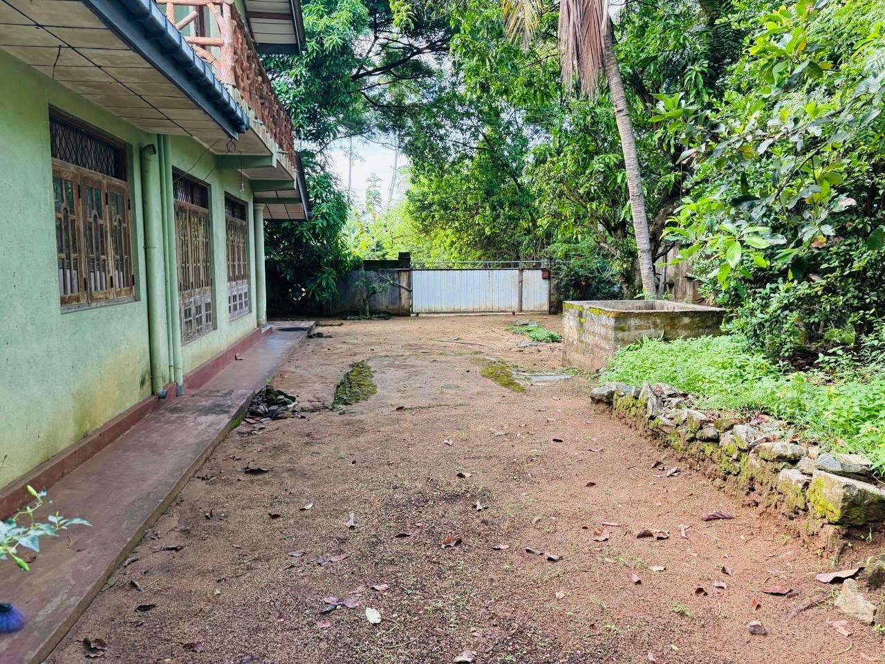 House with Land for Sale Kurunegala