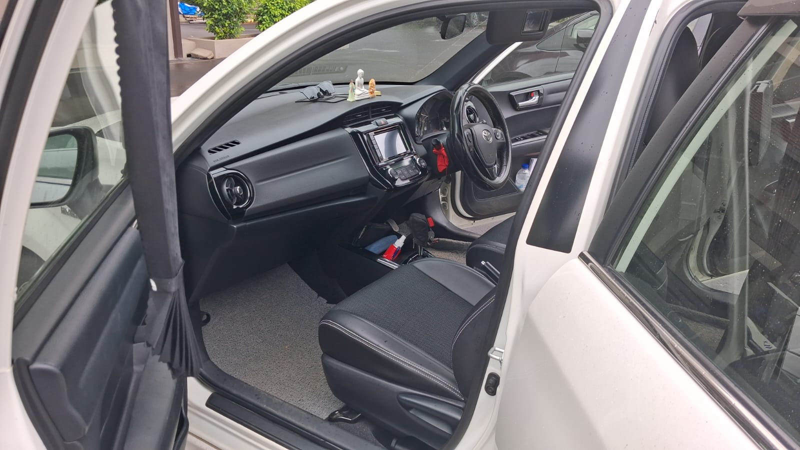 Toyota Axio WXB 2017