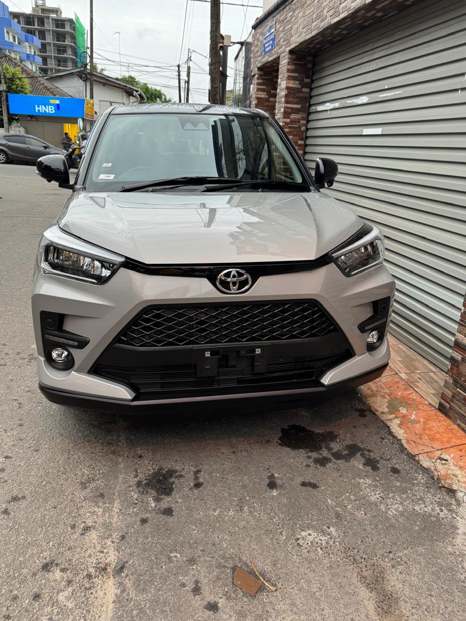 Toyota Raize Grey/ Black 2025