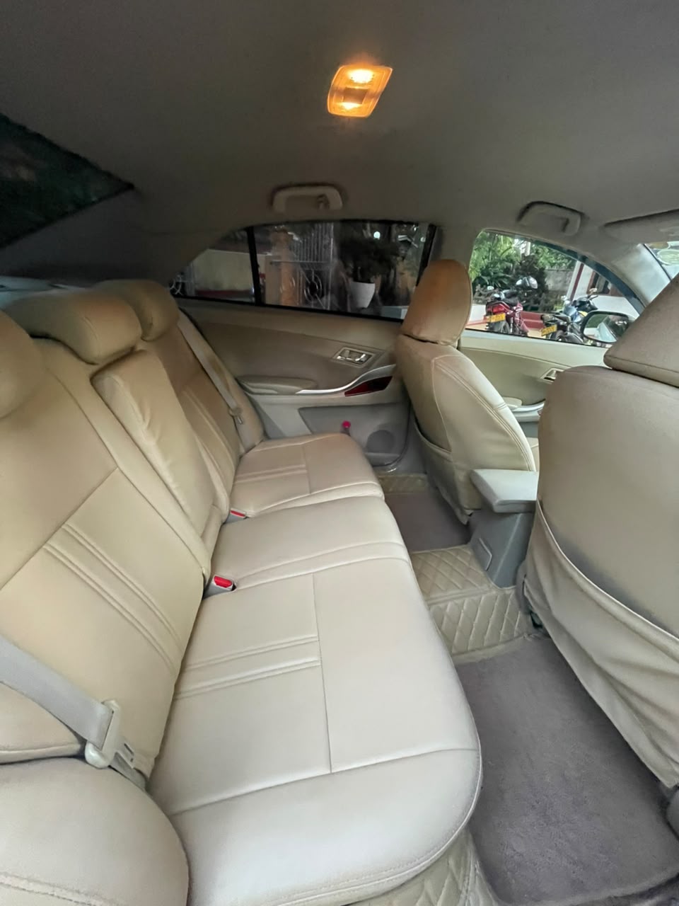 Toyota Allion 2010 Car