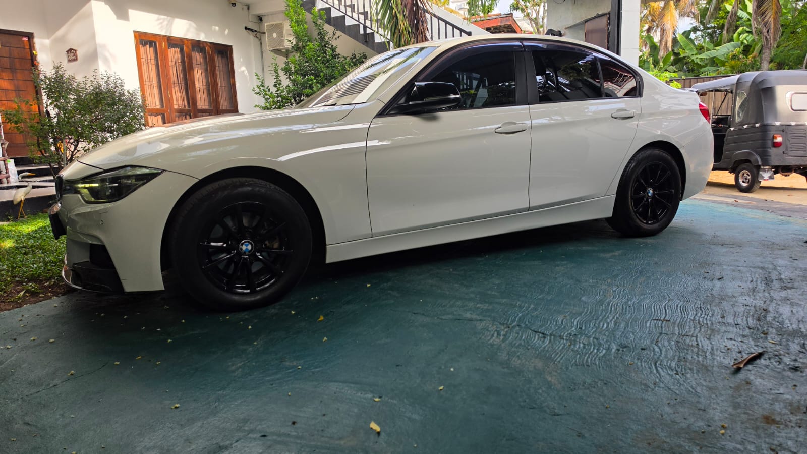 BMW 318i F30 2018