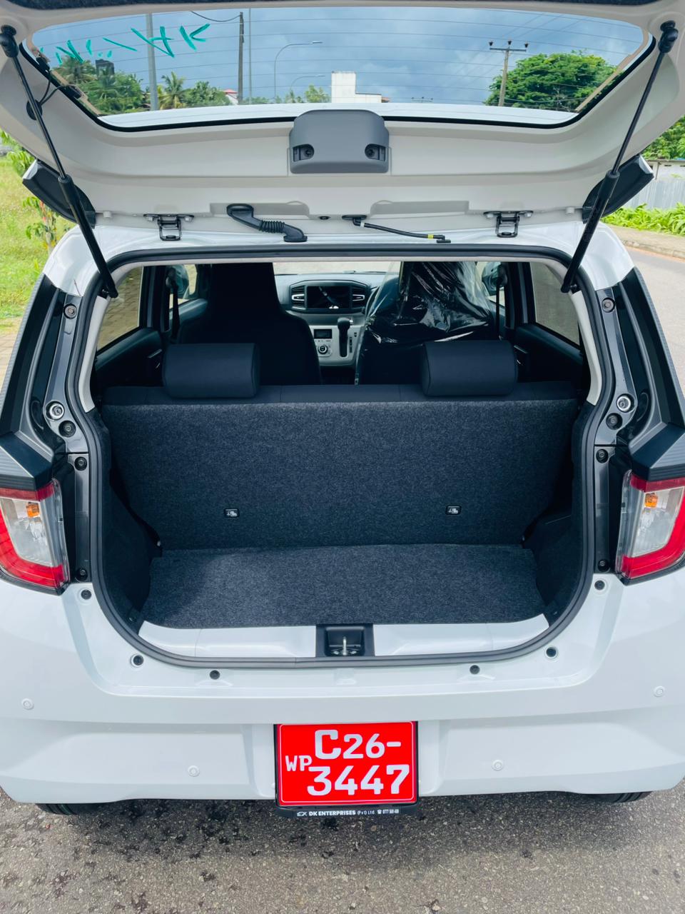 Daihatsu Mira G Grade 2026