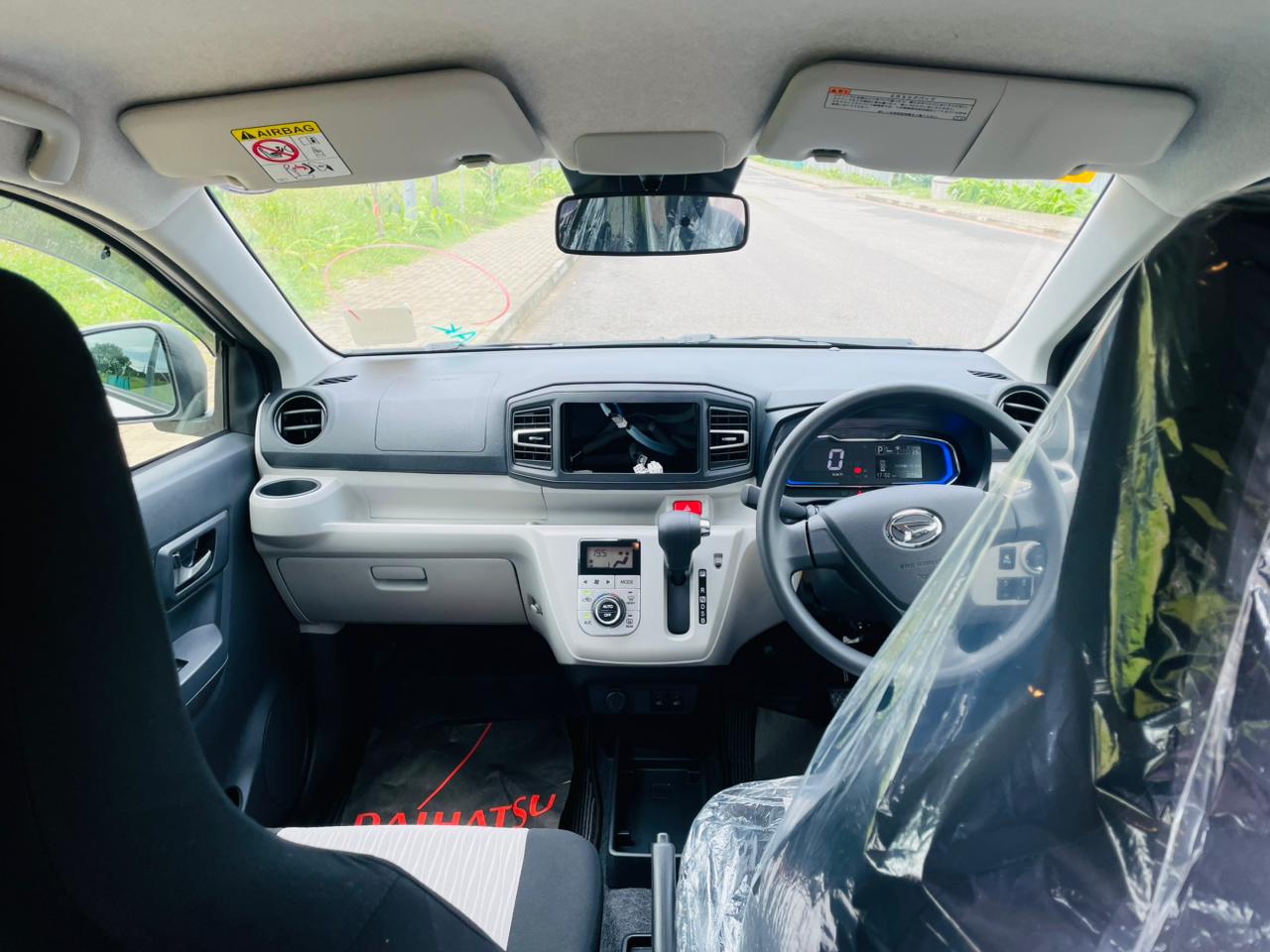 Daihatsu Mira G Grade 2026
