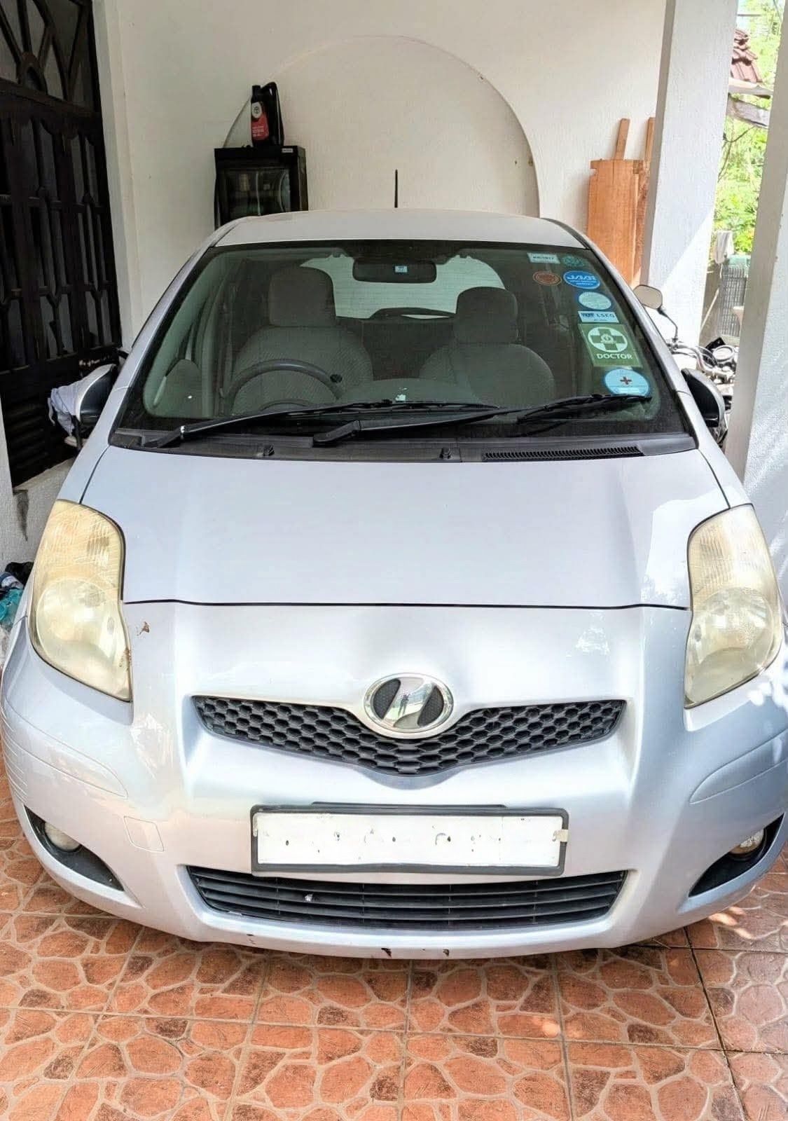 Toyota Vitz 2008