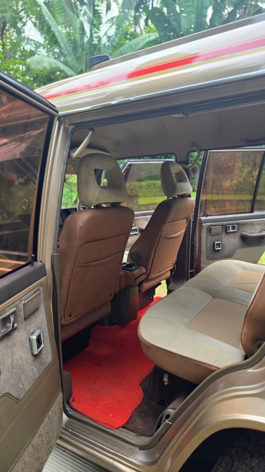 MITSUBISHI PAJERO MK1 1988