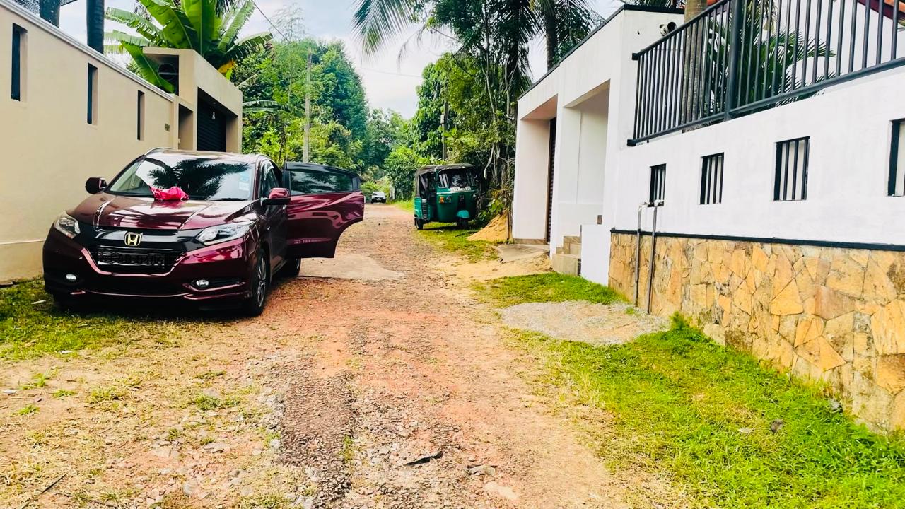 Land for Sale In Makola