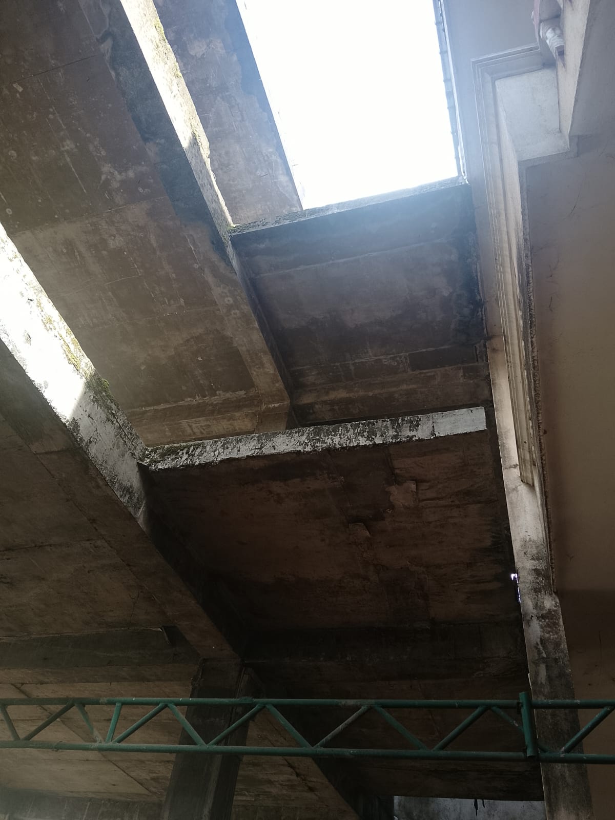 3 Stories Building At Waragoda