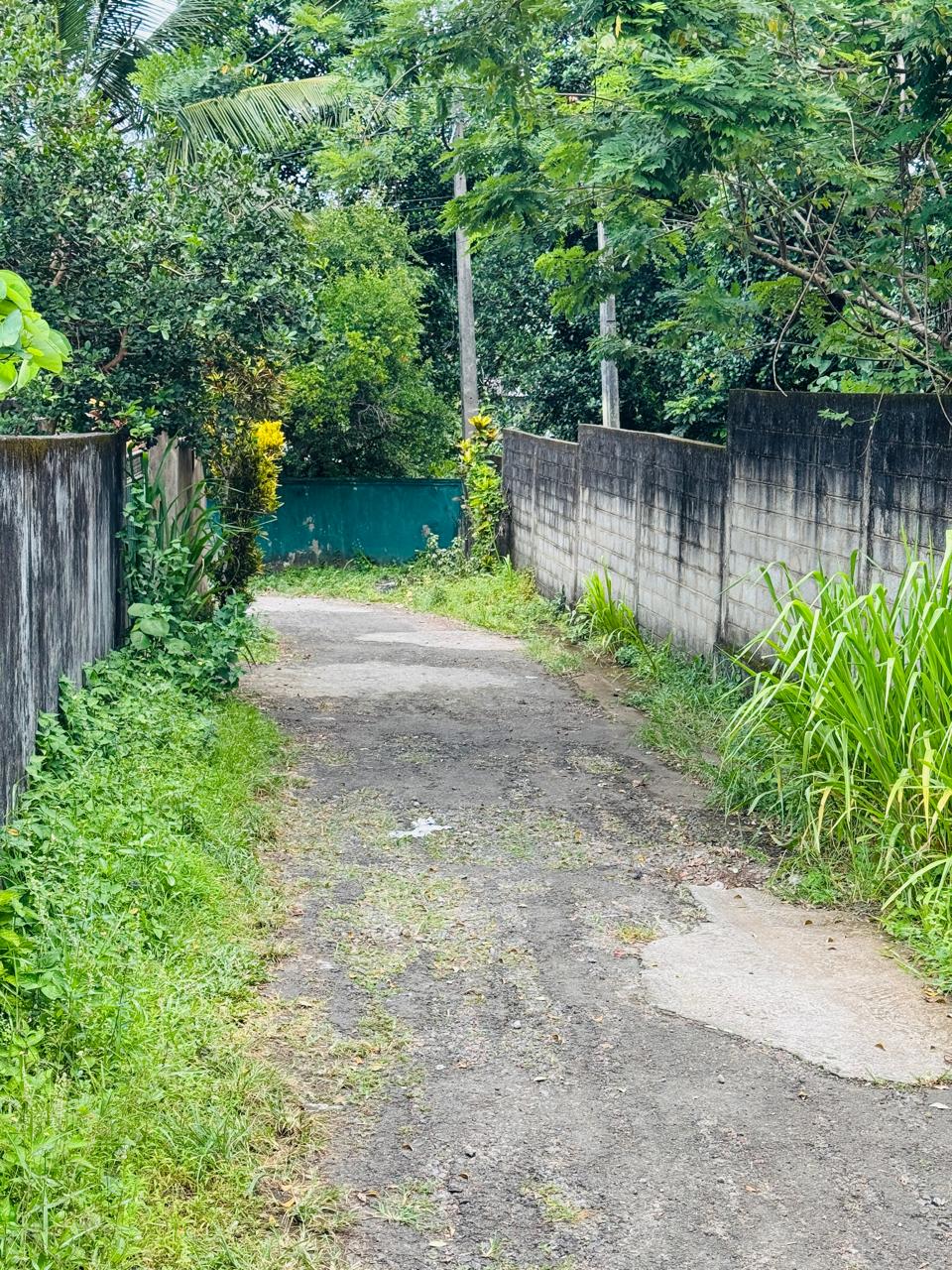 අතුරුගිරිය – රුක්මල්ගම ප්‍රදේශයේ පර්චස් 12ක ඉඩමක් සහ නිවසක් විකිණීමට ඇත