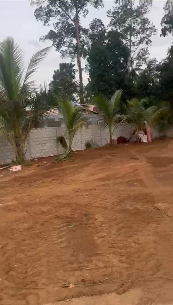 Land for Sale In Athurugiriya