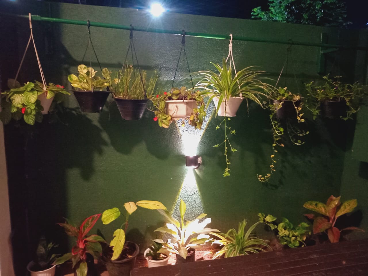LUXURIOUS 3-STOREY VILLA WITH ROOFTOP RESTAURENT FOR SALE IN WELIGAMA
