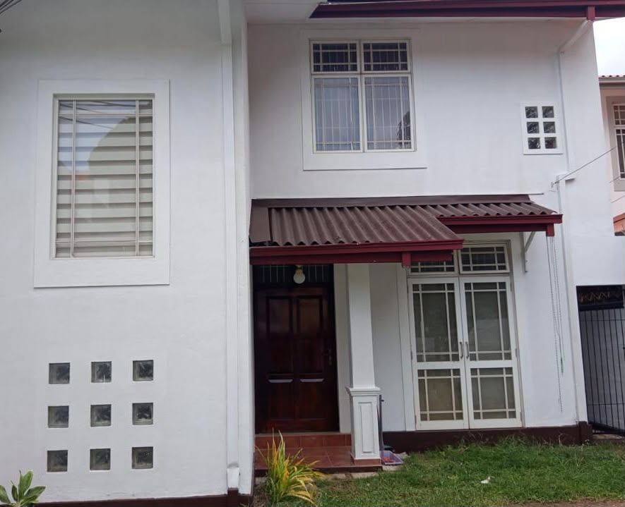 Fully Furnished 3-Bedroom House for Rent or Sale – Thalahena, Malabe