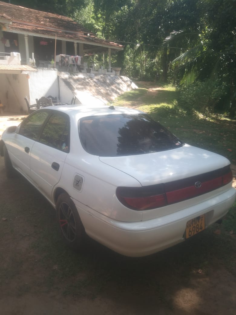 Toyota Carina 1992