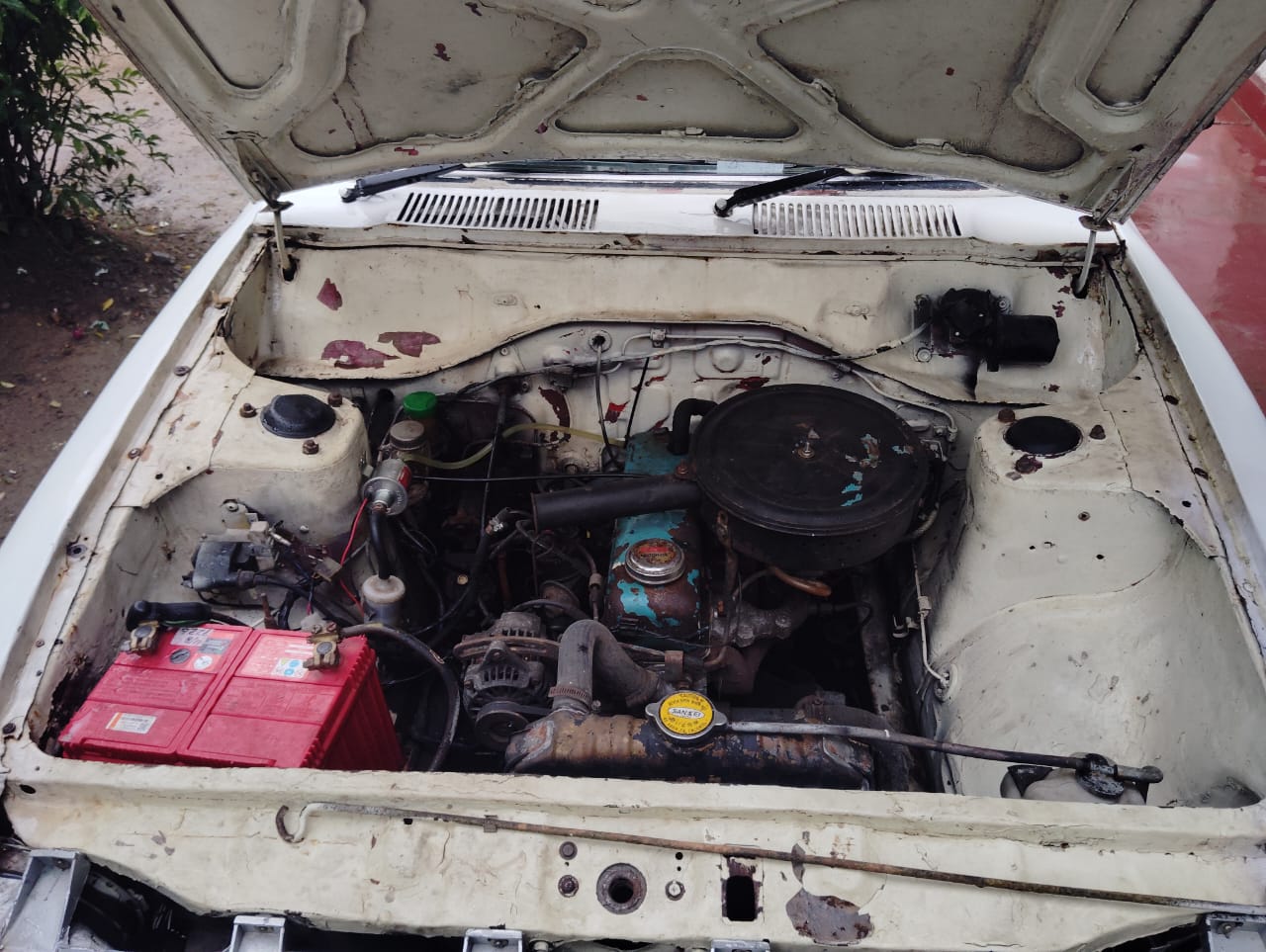 Nissan Sunny 1975