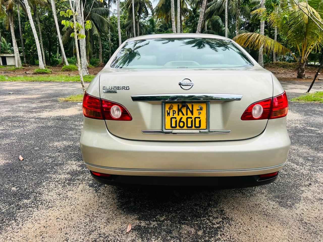 Nissan Bluebird 2007