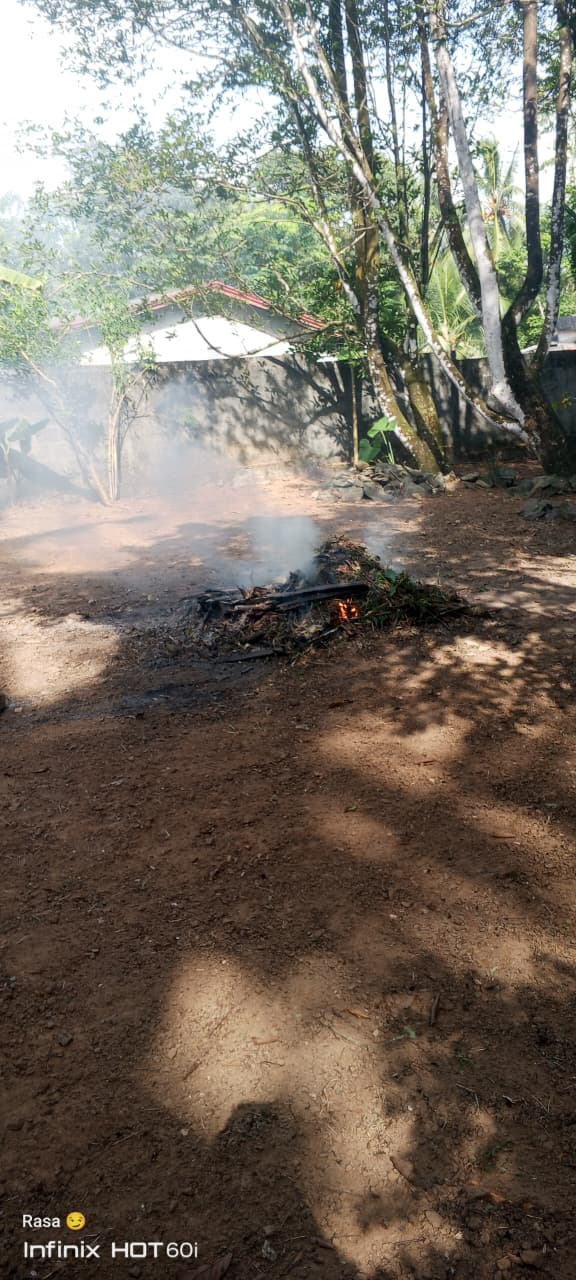 හරි හතරැස් ඉඩමක් විකිණීමට පොකුණුවිට