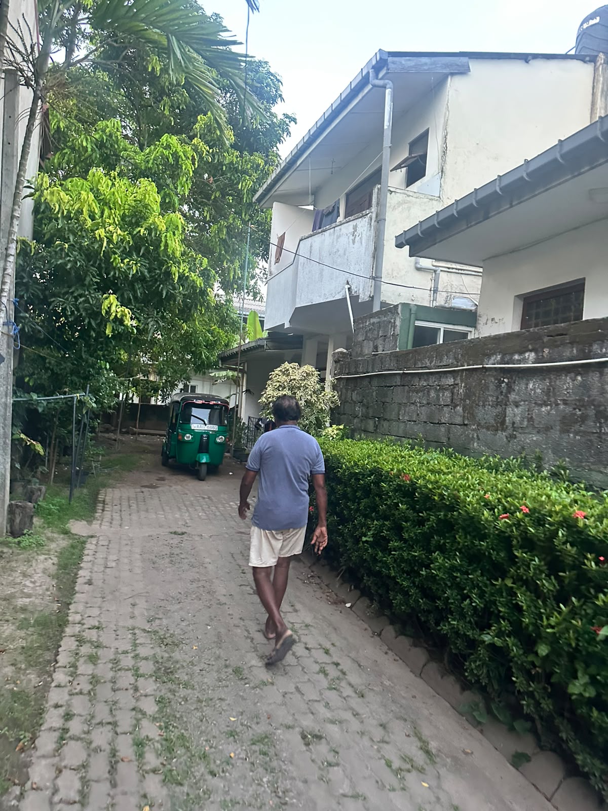 House for Sale in Kerawalapitiya Road, Wattala