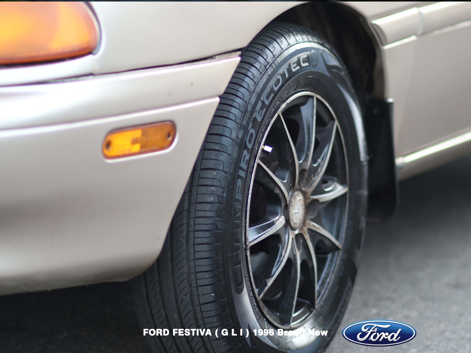 Ford Festiva GLI 1996