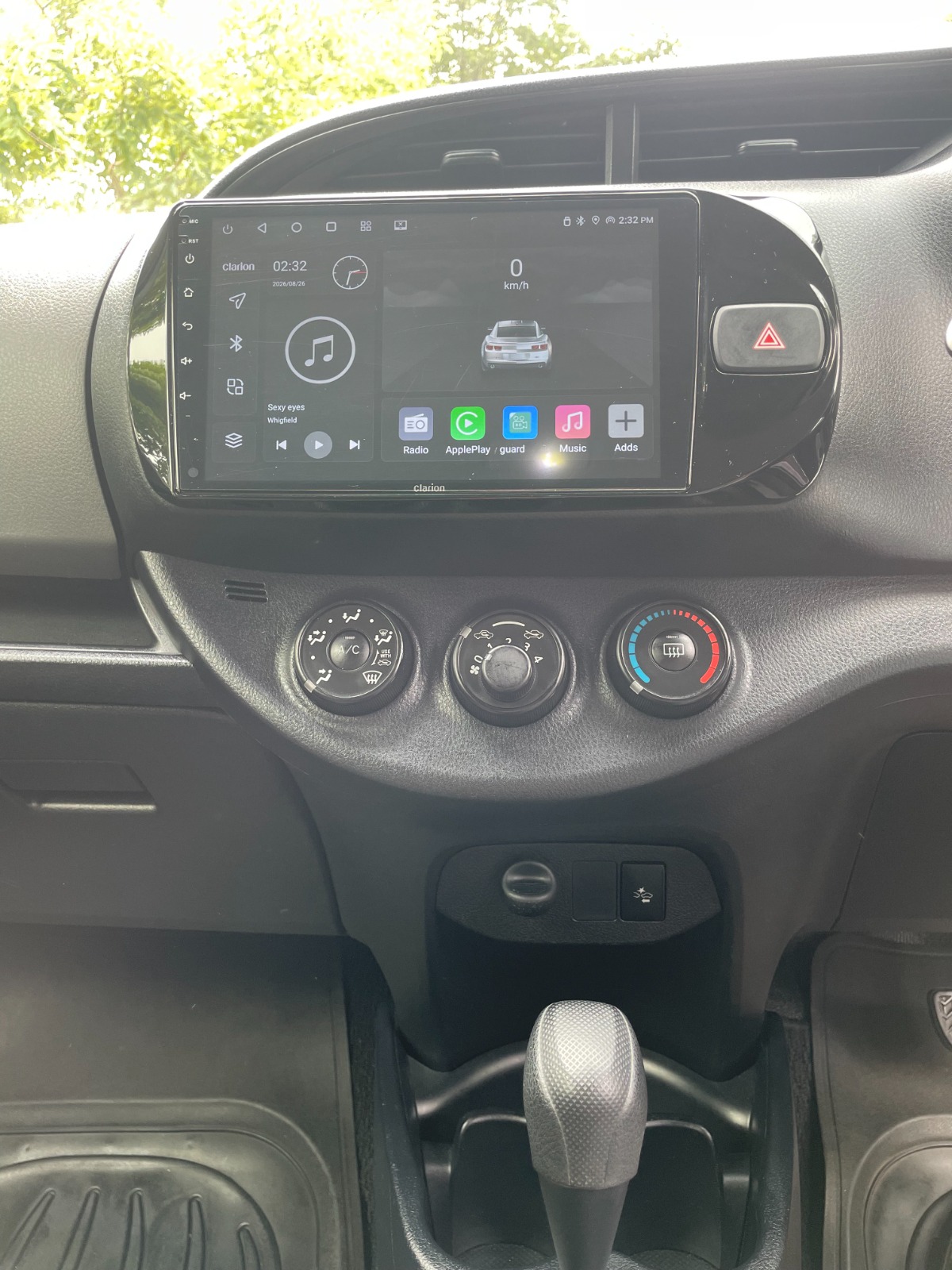 Toyota Vitz 2015