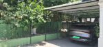 House for Sale with 20-Foot-wide road