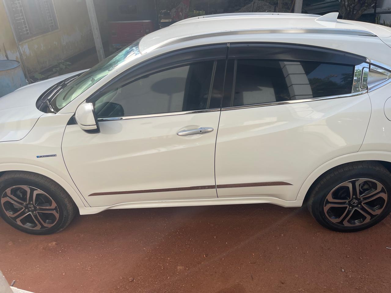Honda Vezel 2015